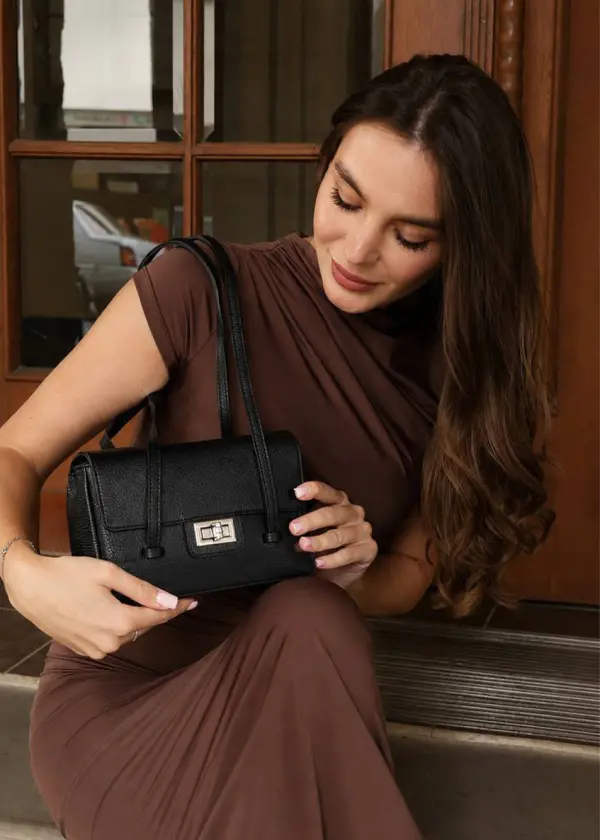 Сумка Bella Bertucci чорна